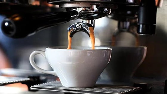 أفضل ماكينة قهوة اسبريسو منزلية